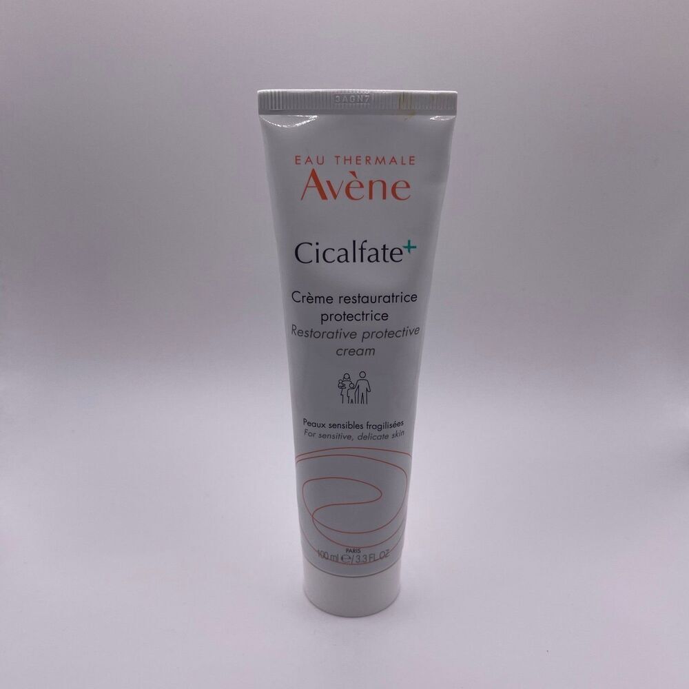 Avene Cicalfate+ Restorative Protective Moisturizing Face Cream - Picture 9 of 12